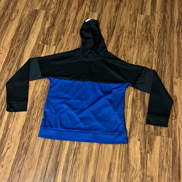 Adidas youth L hoodie. One small stain on sleeve. - Picture 3 of 4